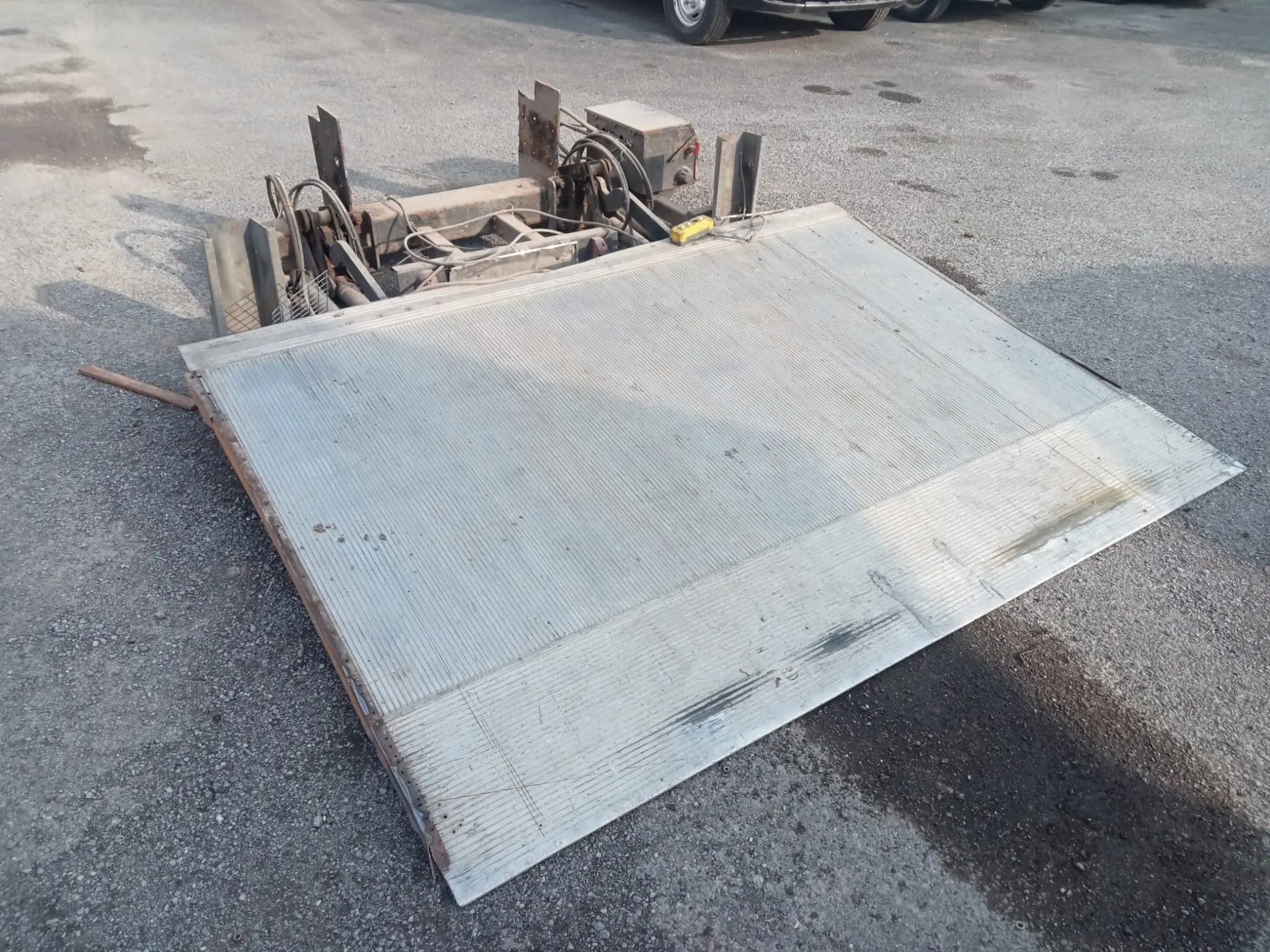 Alümiyum Lift 24 Volt ( Man )