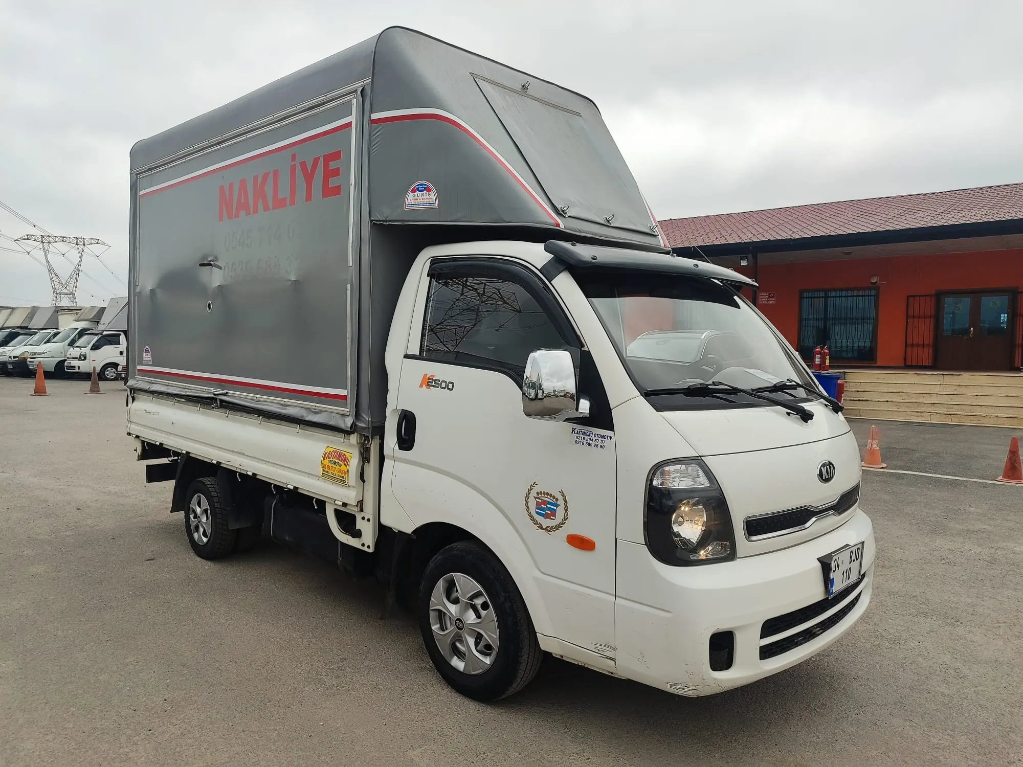 Bongo K-2500 / Kamyonet