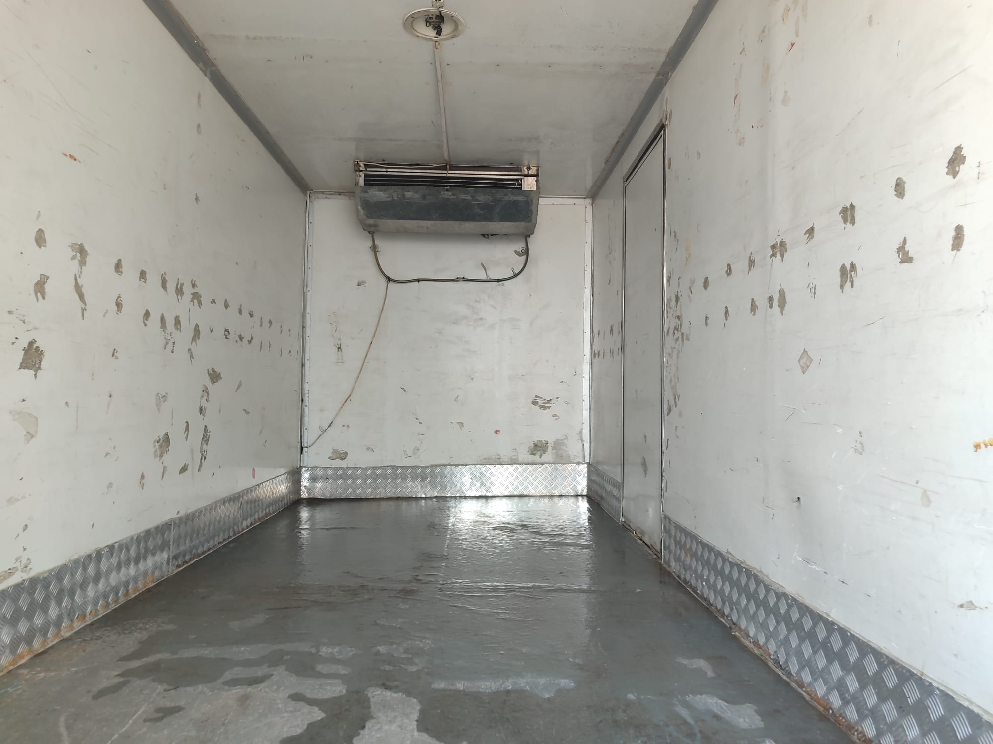 Mitusbishi FE 730 / Kamyonet