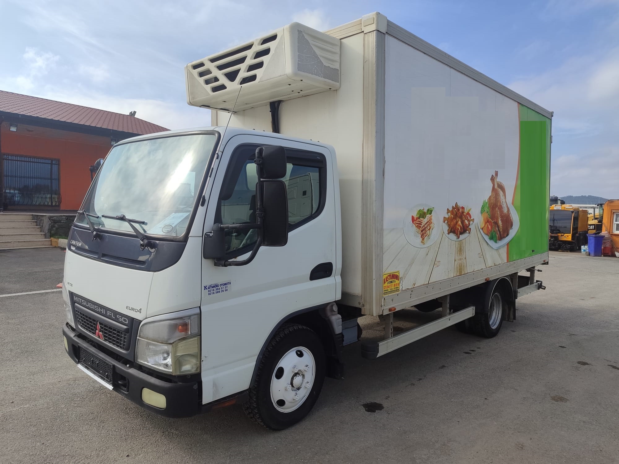 Mitusbishi FE 730 / Kamyonet