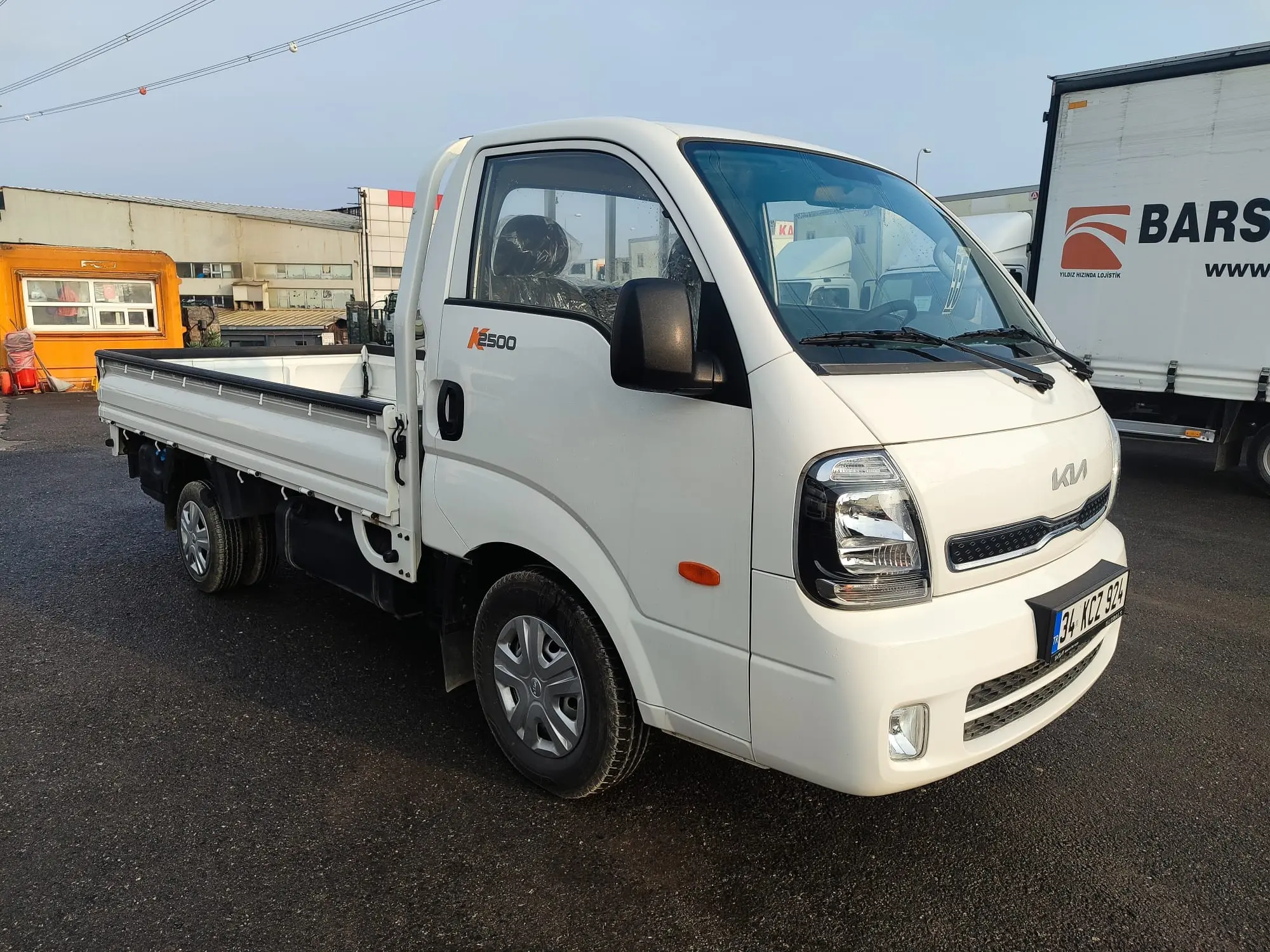 Bongo K-2500 / Kamyonet