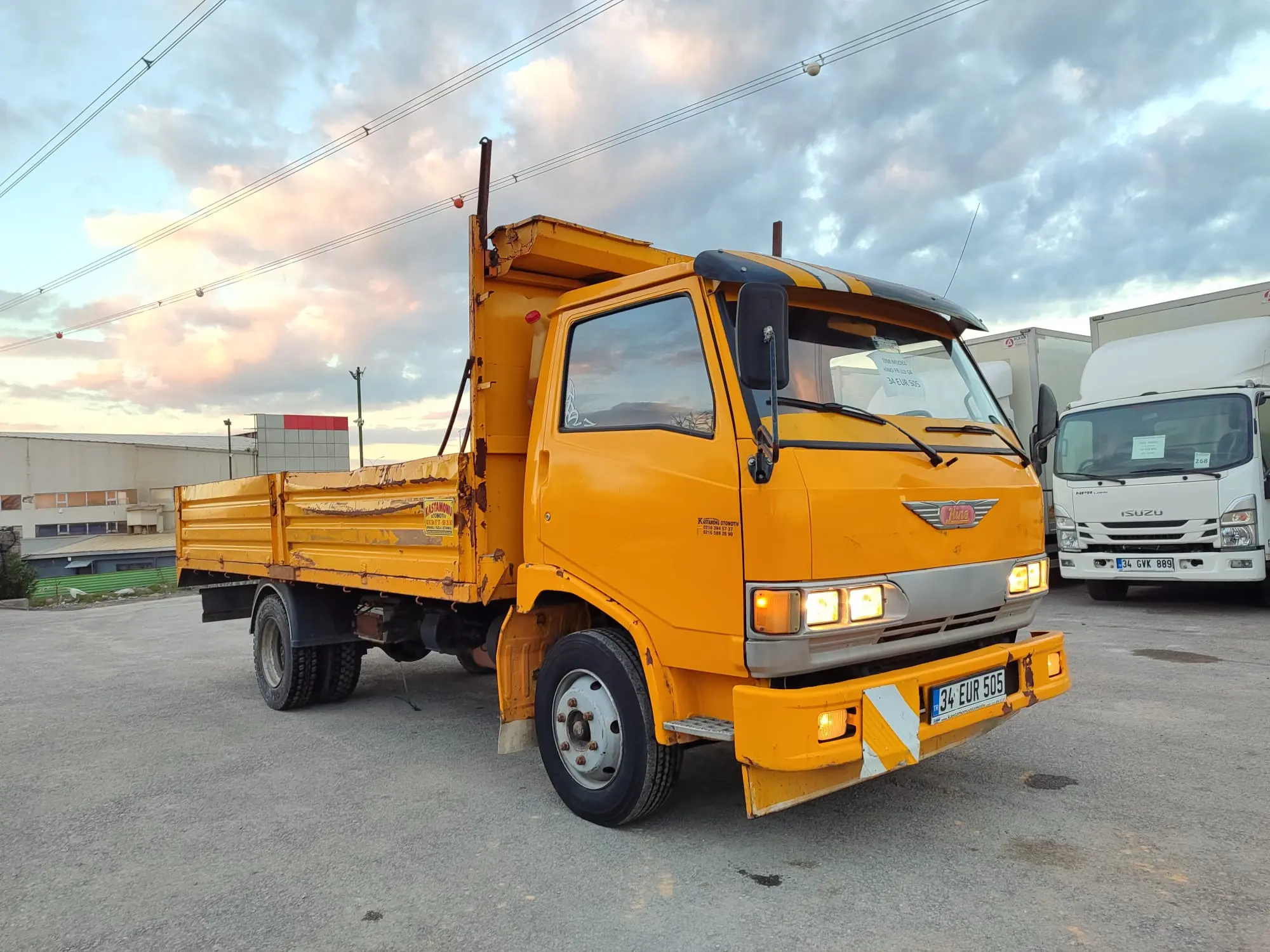 Hino 112-SA / Kamyon