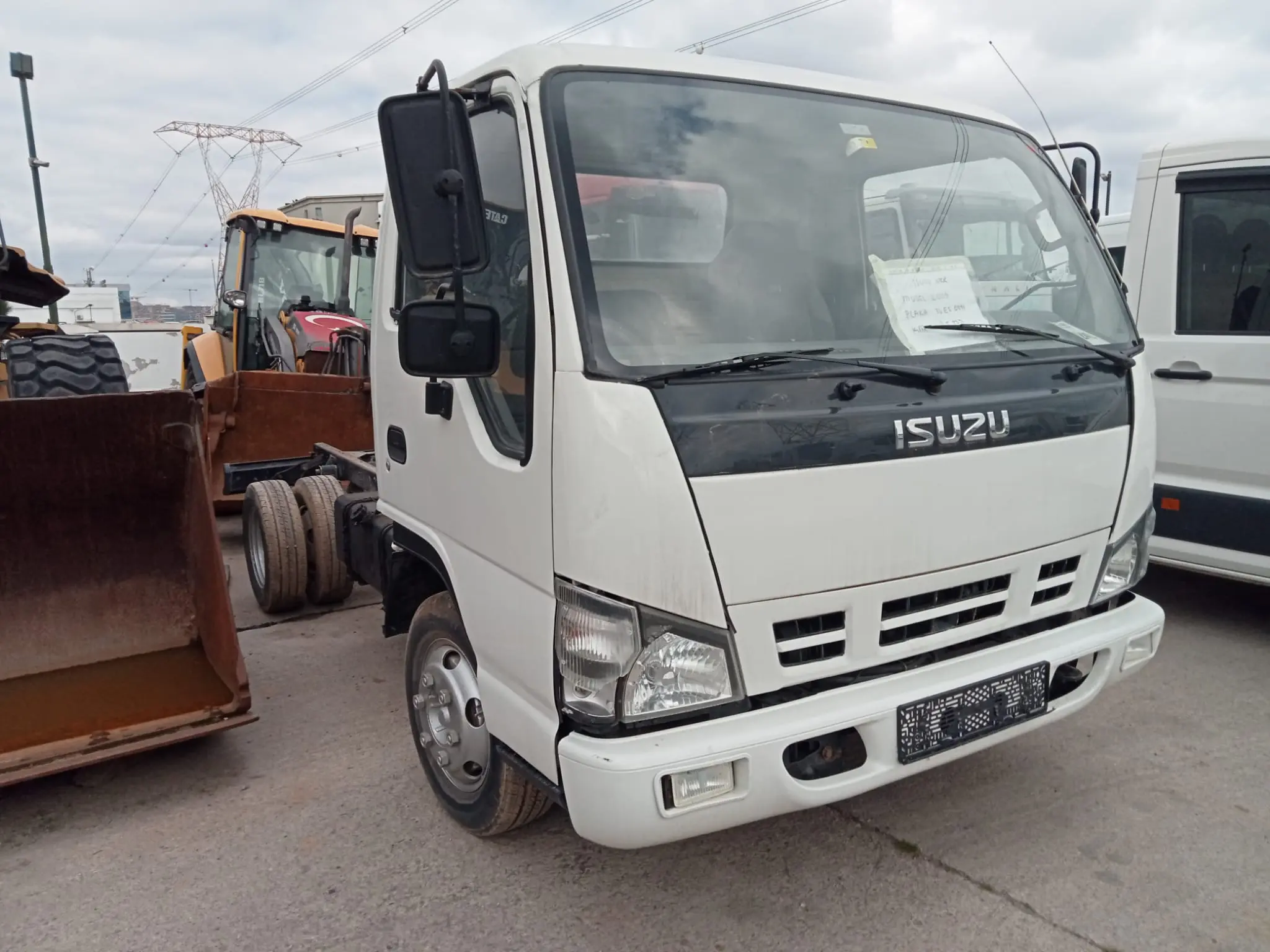 Isuzu Nkr Wİde / Kamyonet