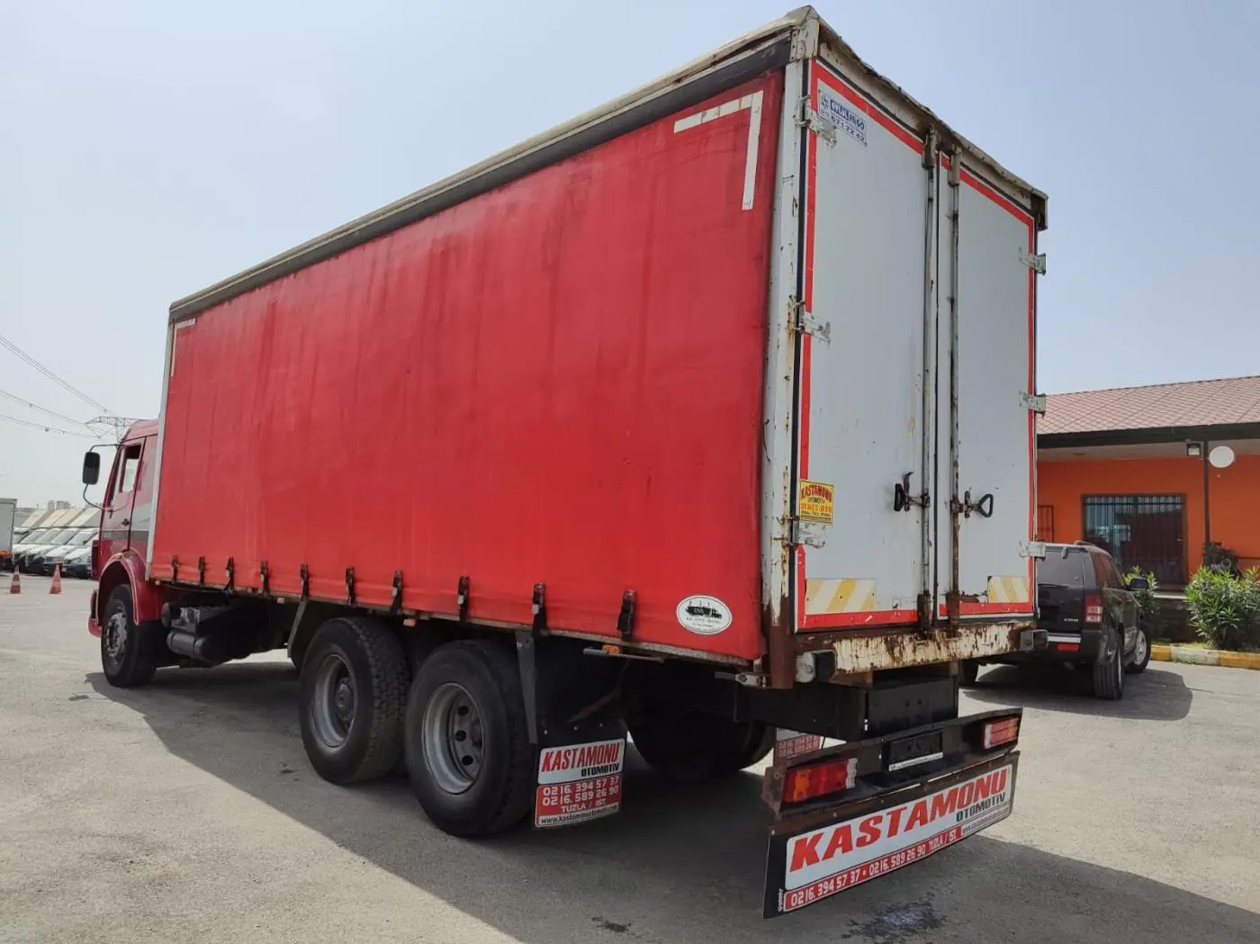 Kayar Perdeli Kasa ( Mercedes 2521 ) No:064