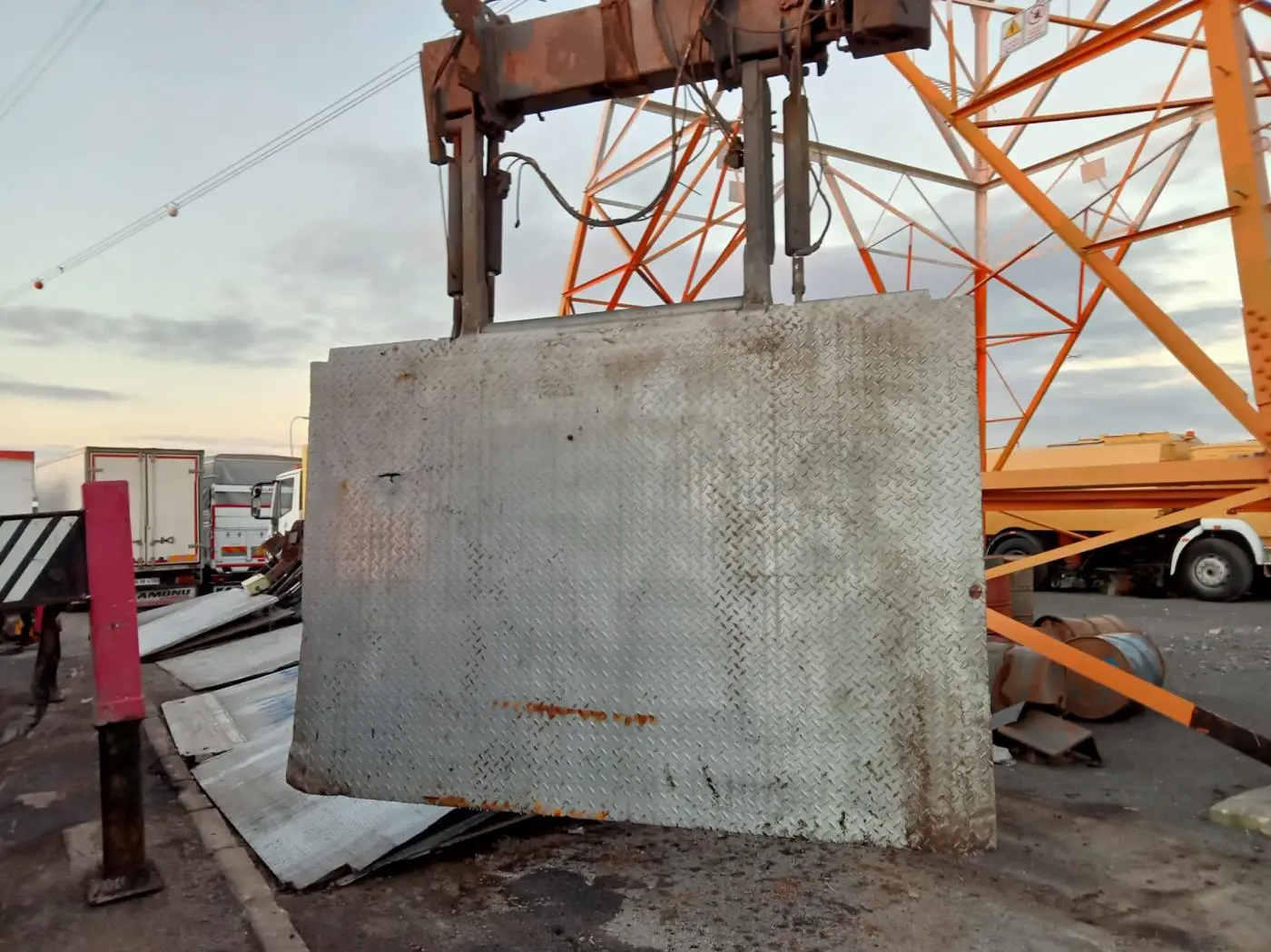 Lift-12/ 24V Demir (BMC)