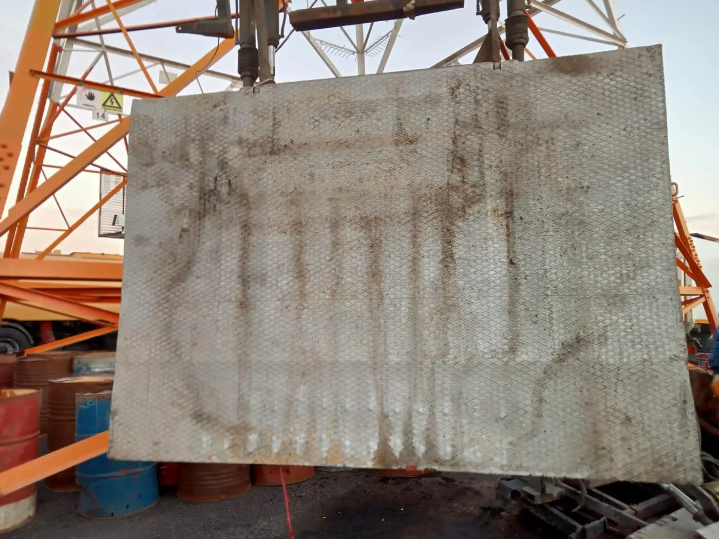 Lift-13 / 24V Demir (İveco)